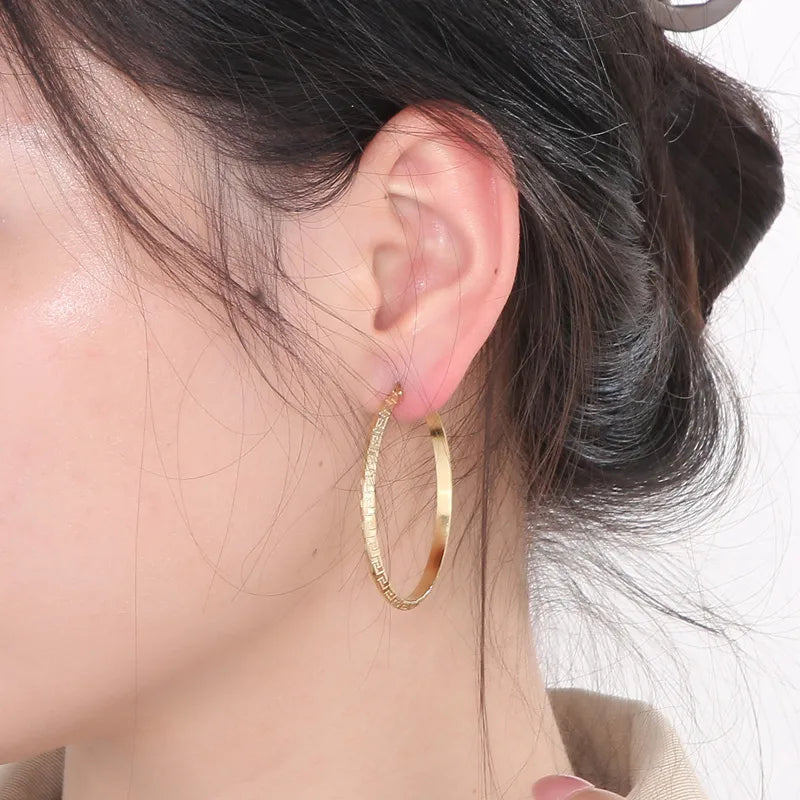 Etched Hoop Earrings 4cm