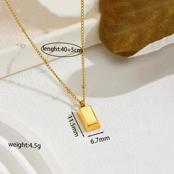 Minimal Bar Pendant Necklace