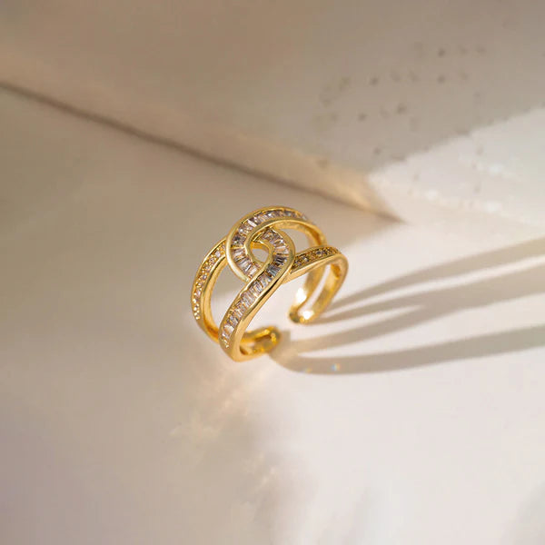 Interlock Spark Ring