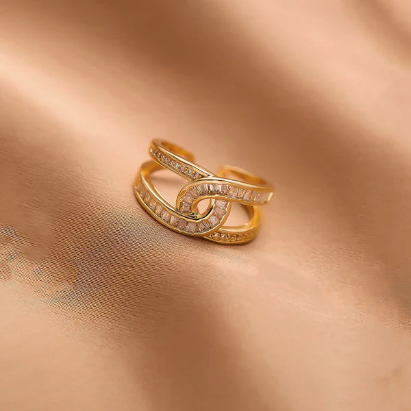 Interlock Spark Ring