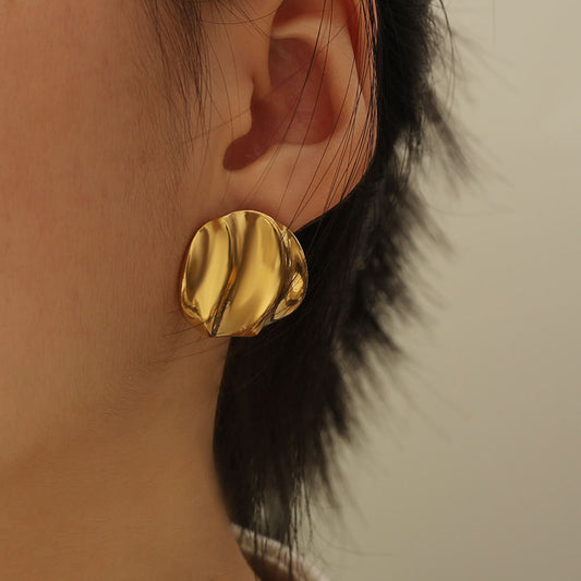 Wavy Dome Stud Earrings