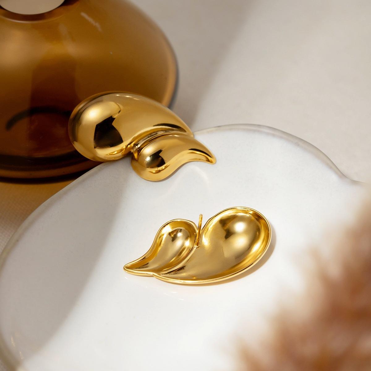 Water Droplets Stud Earrings