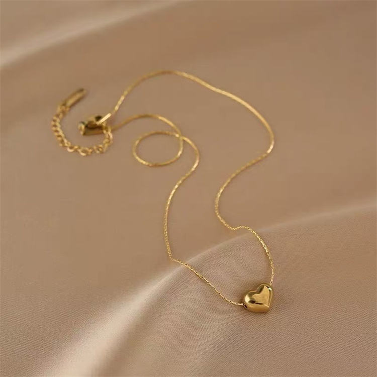 Minimal Soft Heart Necklace