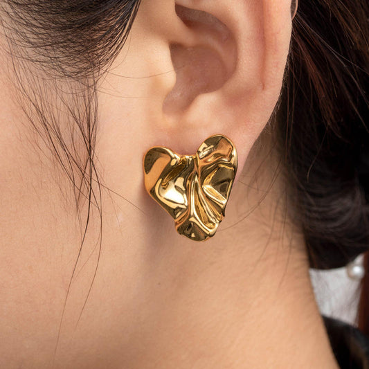 Crumple Heart Stud Earring