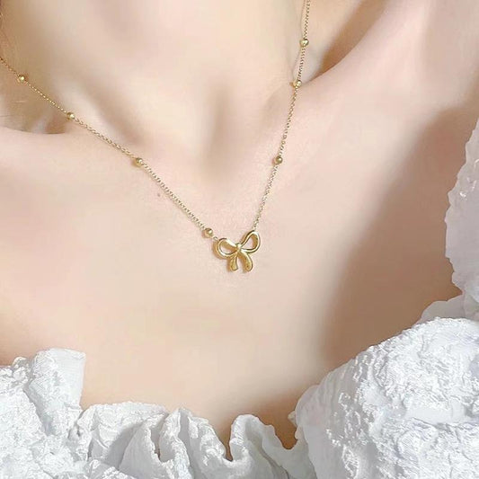 Minimal Bow Pendant Necklace