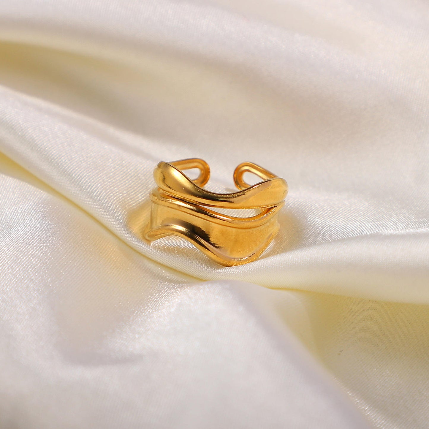 Wave Wrap Ring