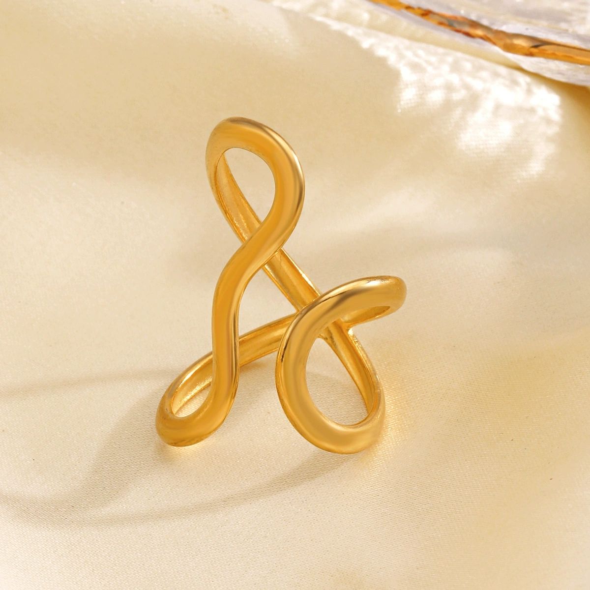 Abstract Wave Open Ring