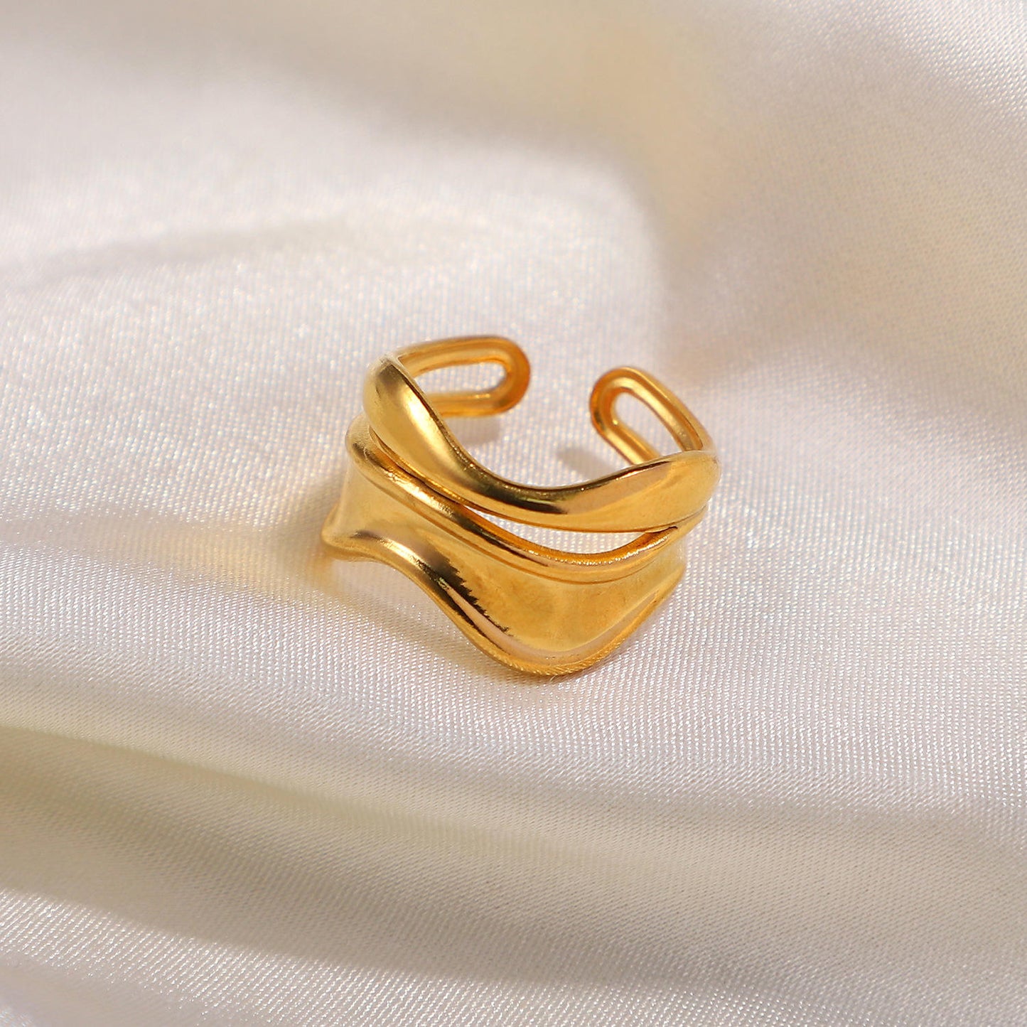 Wave Wrap Ring