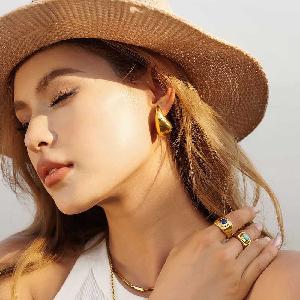 Water Drop Stud Earring
