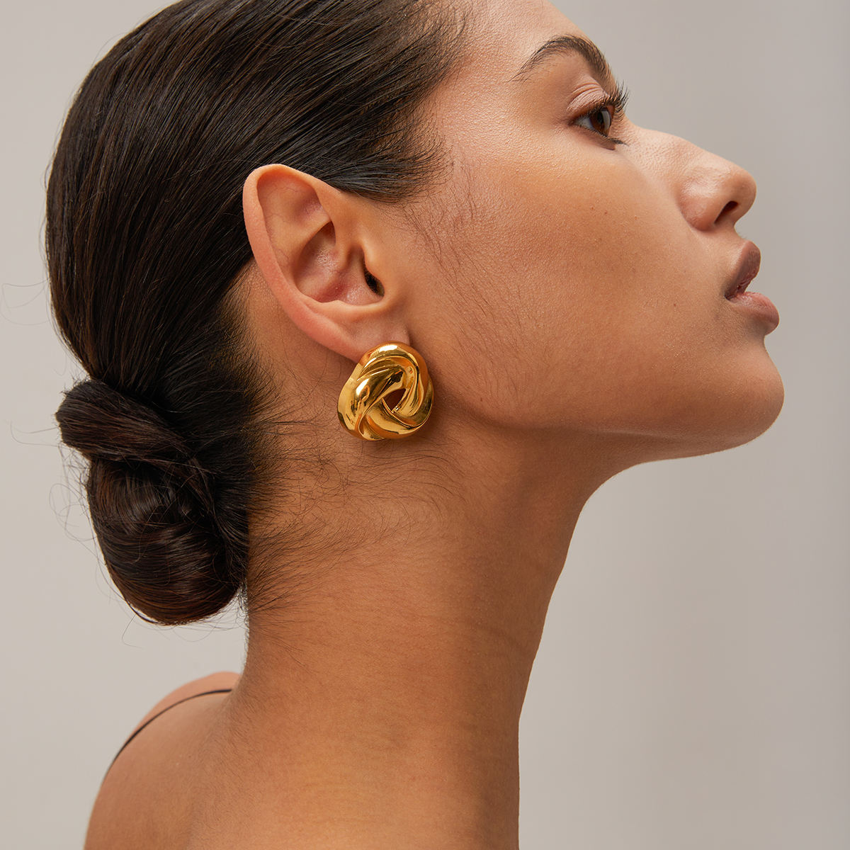 Twisted Triangle Chunky Stud Earring