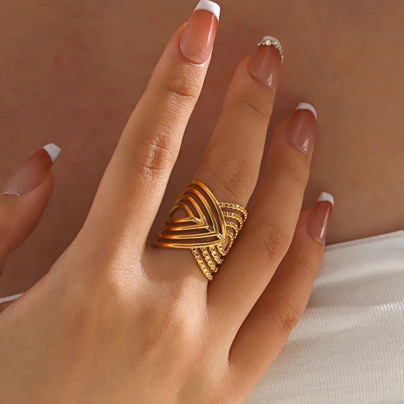 Aurelia V-Crown Ring