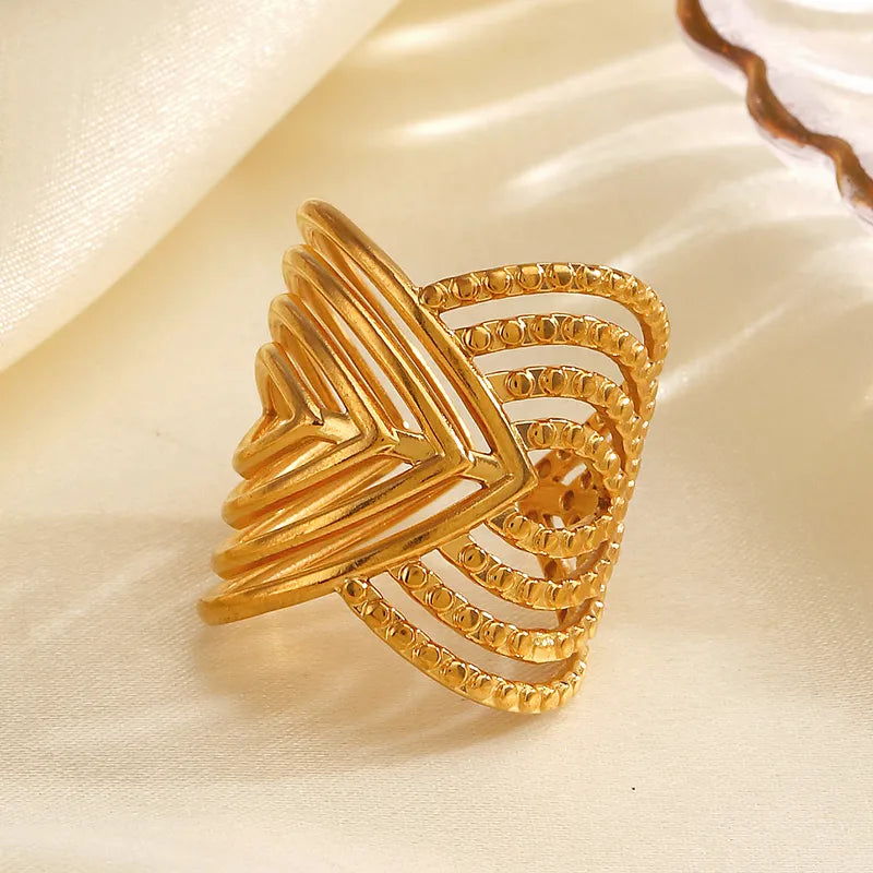 Aurelia V-Crown Ring