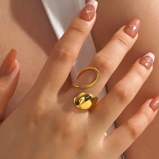 Oval Disc Ring